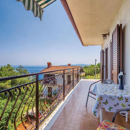 2 Bedroom Lovely Apartment In Lovran Luaran gambar
